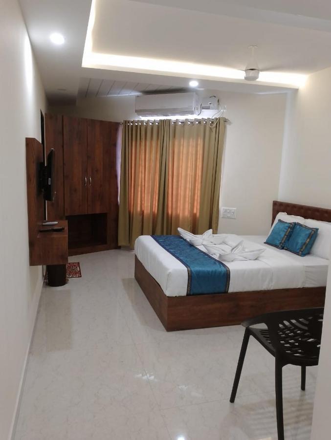 Hotel Rajdhani Mangalore Exteriör bild